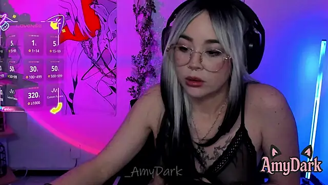 _AmyDark webcam