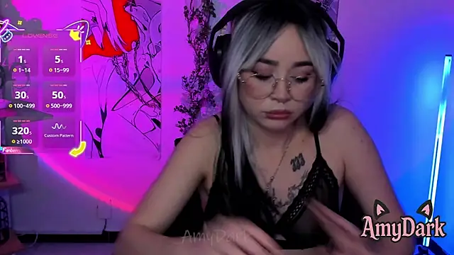 _AmyDark webcam