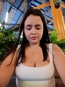 Julieth_hot-69 webcam