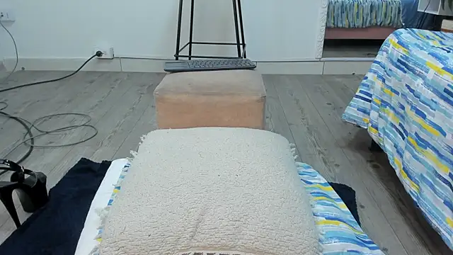 isa_lancaster live sex cam