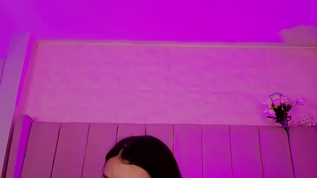 MollyBigBoobs12 webcam