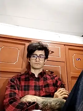 Loggan_donnelly webcam