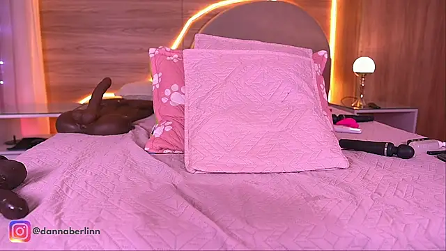 danna_berlin_ webcam