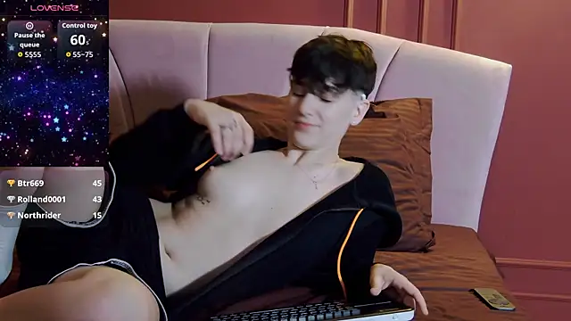 ravenryx - Ravenryx's free webcam - UK Sex Cams