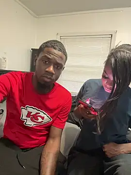 pussyeater_- - Pussyeater_-'s free webcam - UK Sex Cams