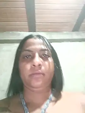 Giselabrunette25 webcam