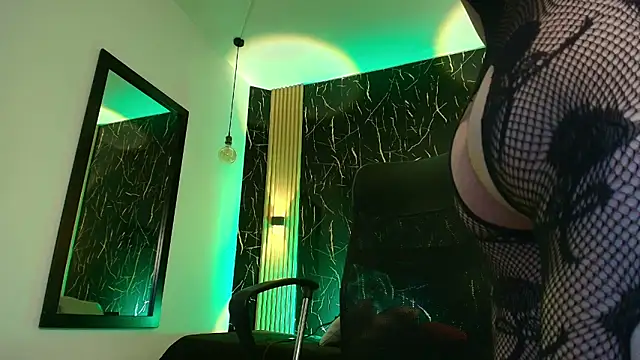 Bella_salvatore webcam