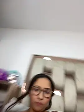 penelope-hot (Ask my age) - breast out