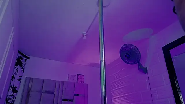 BonnieAnderson_ webcam