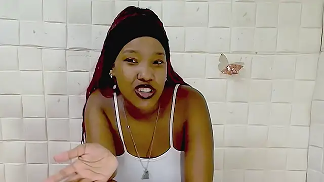 EroticSexyPrada webcam