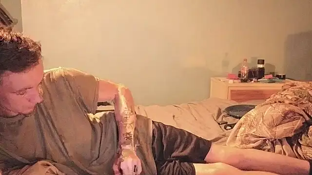 Ilovepussy1911 webcam