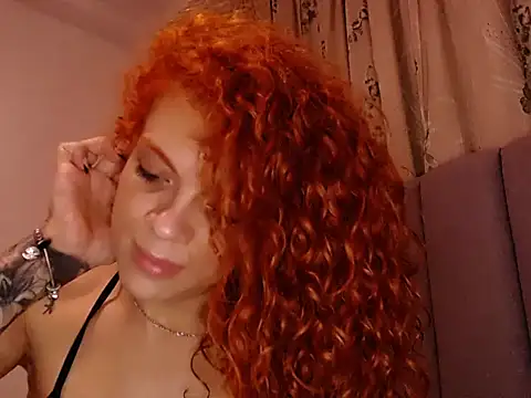 saara_johnson496 webcam