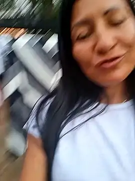 maturexxxnaughty (F milf) - milk in my ass