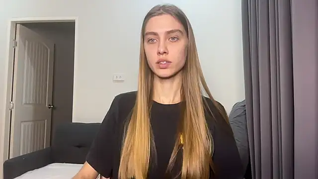 SonyaScarlett webcam