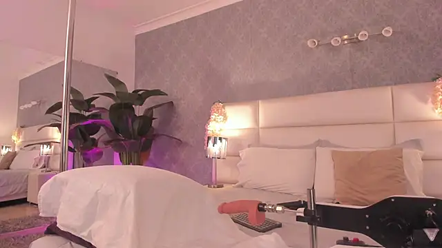 Celeste_Amber webcam