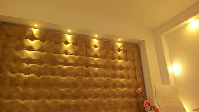 violet_giraldo webcam