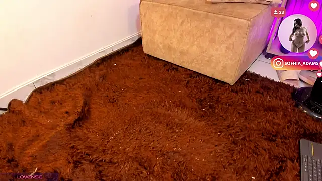 sofhiaa_adaams webcam