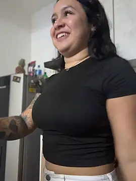 Pretty_Isadora webcam