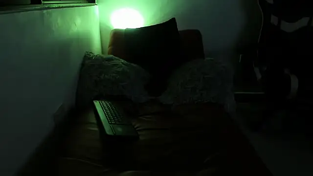 julian_wallace webcam