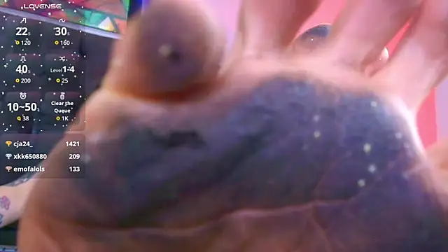 elinne_hendrix_ webcam