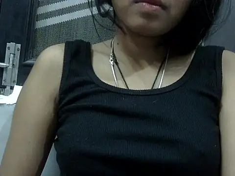 SEXY_PRIYA83 webcam