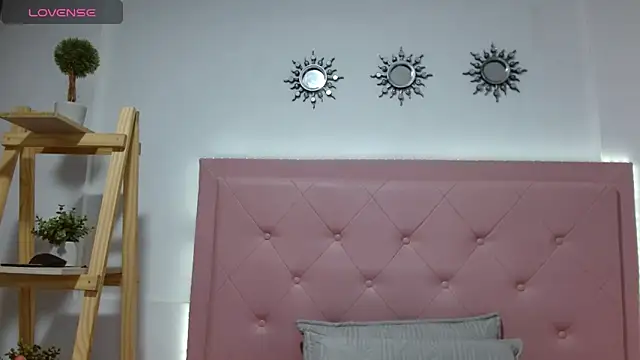 Tiffany_fox019 webcam