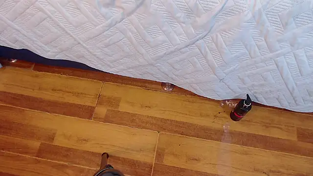 Alma_Monclair_ webcam