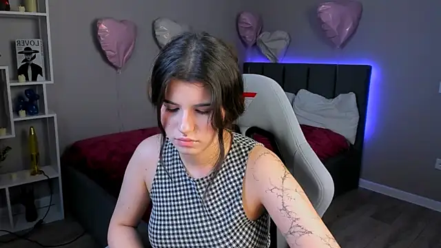 anoradark - AnoraDark's free webcam - UK Sex Cams