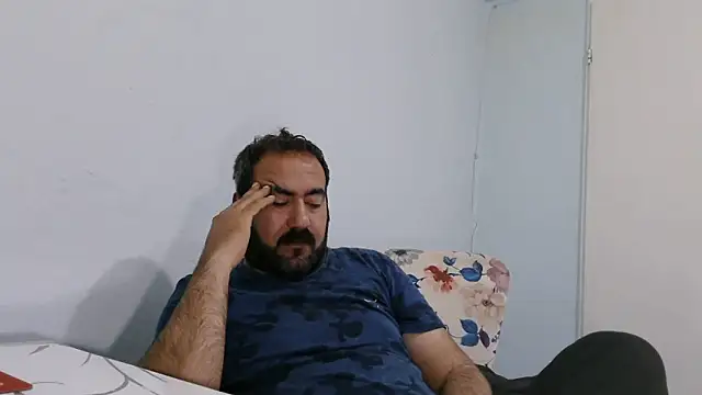 mio_jaks - Mio_jaks's free webcam - UK Sex Cams