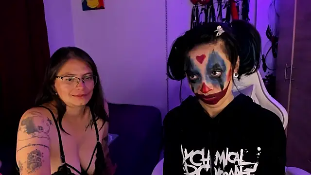 dungeongirls live sex cam