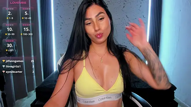 Valerie_Corthez webcam