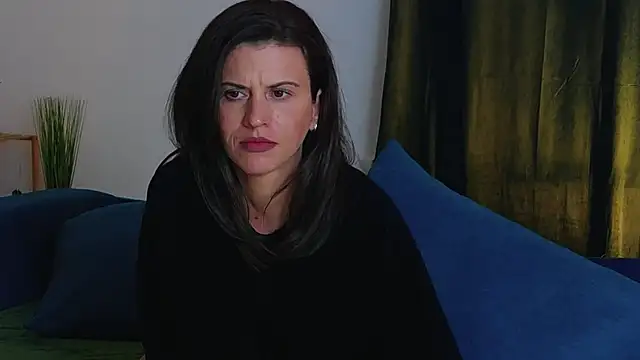 ScarlettNoirr webcam