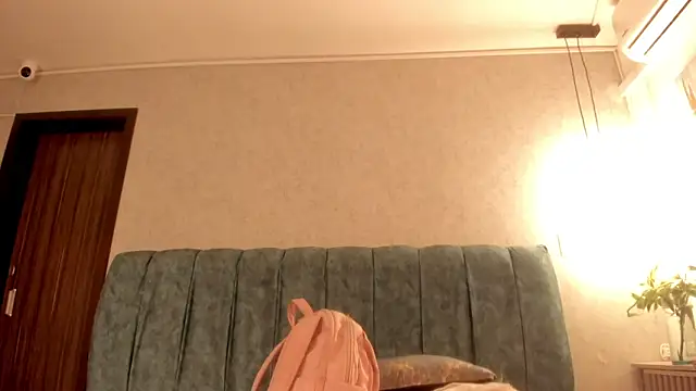 Aleera_Walton webcam