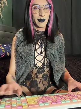 DOMINANT_TEACHER_KAROL webcam