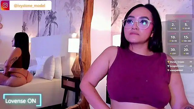 IvyStonne webcam