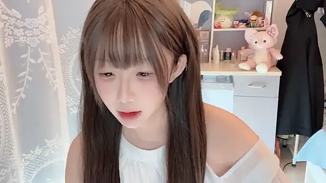 美女-peony-在线直播