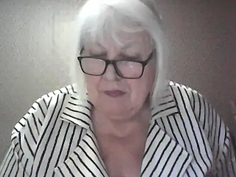 alexia64231 - Alexia64231's free webcam - UK Sex Cams