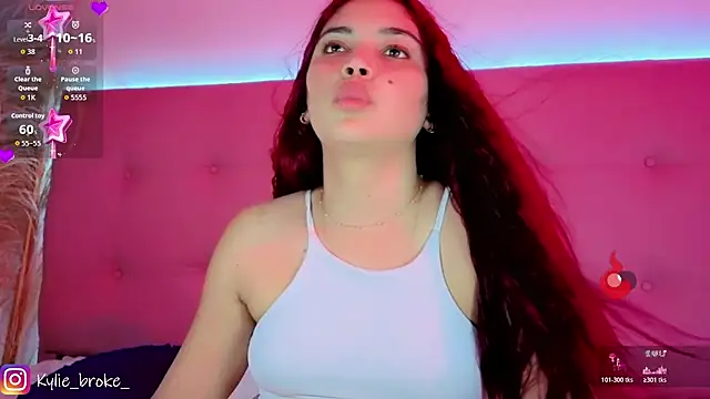Kylie_brokee webcam