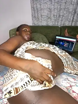 PrettyNaughty_ Live Webcam on Stripchat