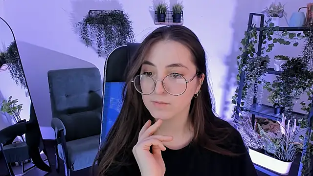 virtuallvoyant - VirtuallVoyant's free webcam - UK Sex Cams