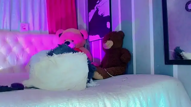 Julia_Bulette1 webcam