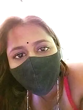 LoveLy-Soneya webcam