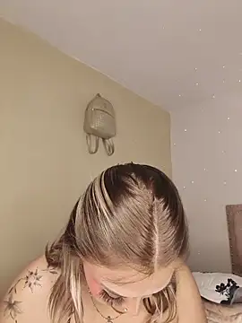 BellaDonna_16 webcam