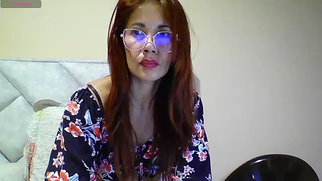 camila_star10 webcam