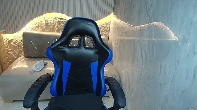 Rubia_encantada_r webcam