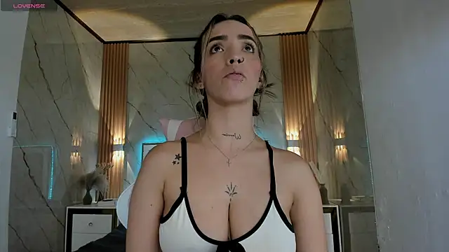 your_whore_Salome webcam