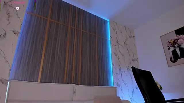 IsabellaAllen webcam