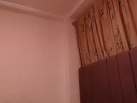 saara_johnson496 - Saara_johnson496's free webcam - UK Sex Cams