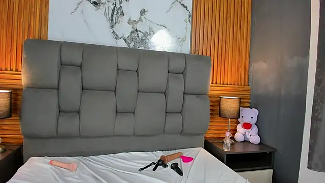 _milarose_ - _MilaRose_'s free webcam - UK Sex Cams