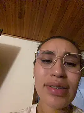 juliana-mancini webcam